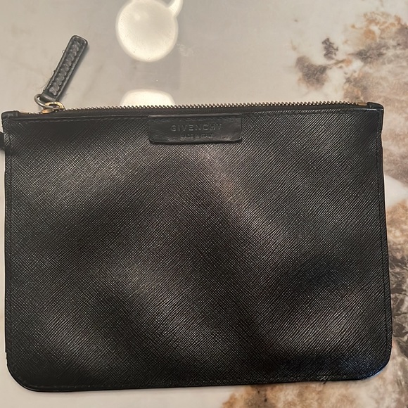 ๐ฃSOLD๐ฃ GIVENCHY Textured Coated Canvas Rottweiler Print Small Pouch Black - Picture 5 of 10